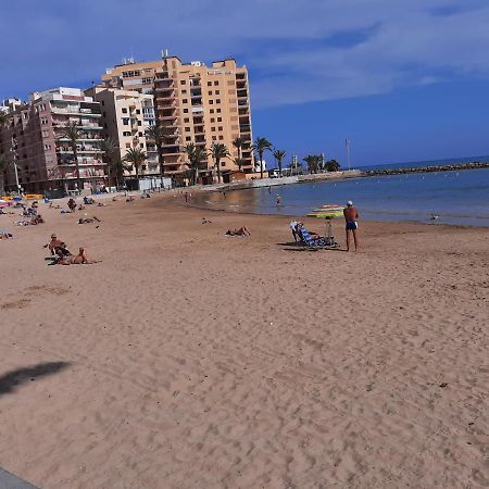 شقة Moderno Apartamento Familiar Junto Al Mar - Conejito تورّيفيِخا المظهر الخارجي الصورة