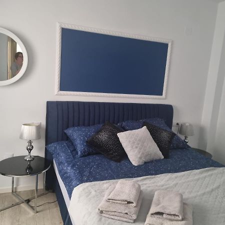 شقة Moderno Apartamento Familiar Junto Al Mar - Conejito تورّيفيِخا المظهر الخارجي الصورة