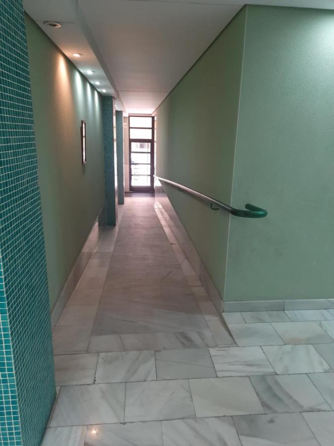 شقة Moderno Apartamento Familiar Junto Al Mar - Conejito تورّيفيِخا المظهر الخارجي الصورة
