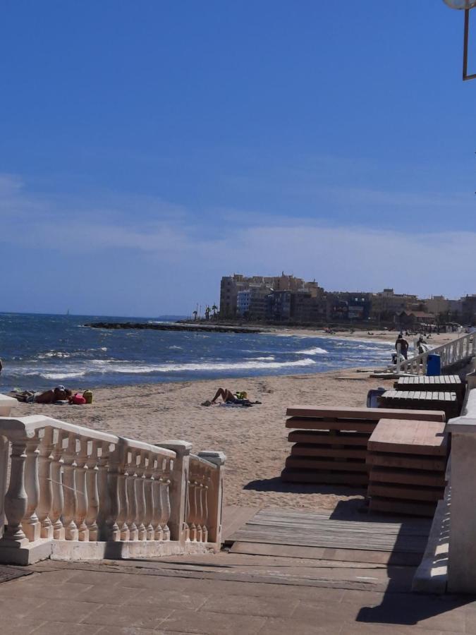 شقة Moderno Apartamento Familiar Junto Al Mar - Conejito تورّيفيِخا المظهر الخارجي الصورة