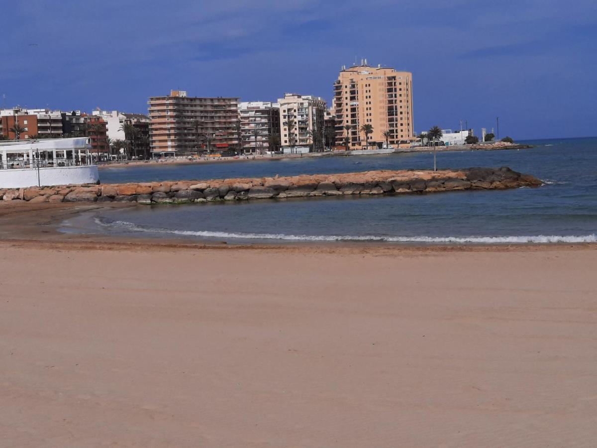 شقة Moderno Apartamento Familiar Junto Al Mar - Conejito تورّيفيِخا المظهر الخارجي الصورة